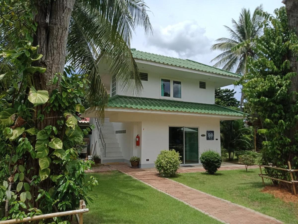 The Beach Boutique Resort Ban Pak Nam Pran Luaran gambar