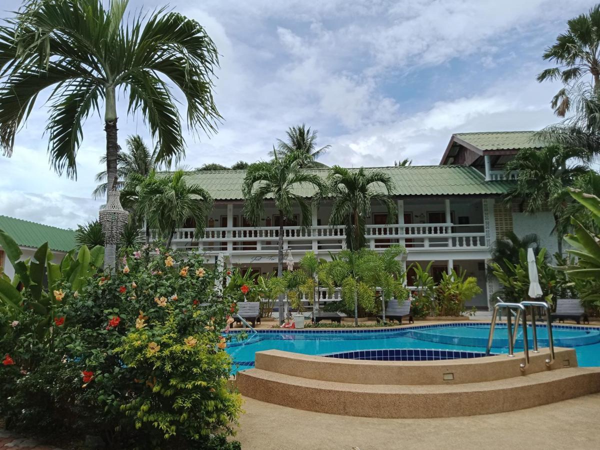 The Beach Boutique Resort Ban Pak Nam Pran Luaran gambar