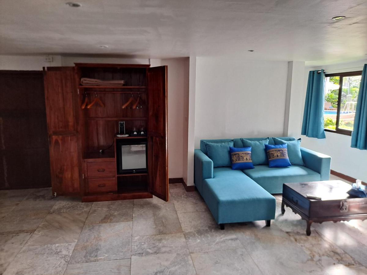 The Beach Boutique Resort Ban Pak Nam Pran Luaran gambar