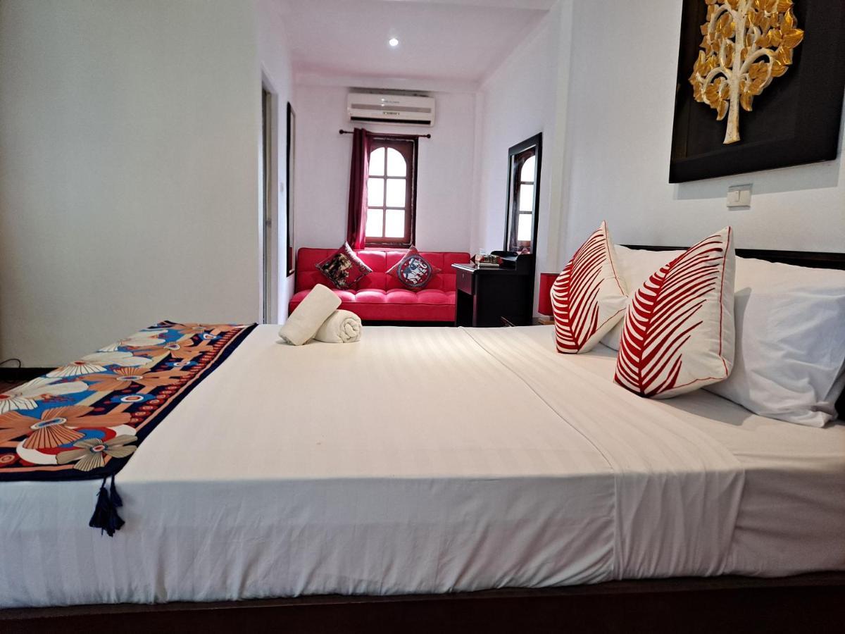The Beach Boutique Resort Ban Pak Nam Pran Luaran gambar