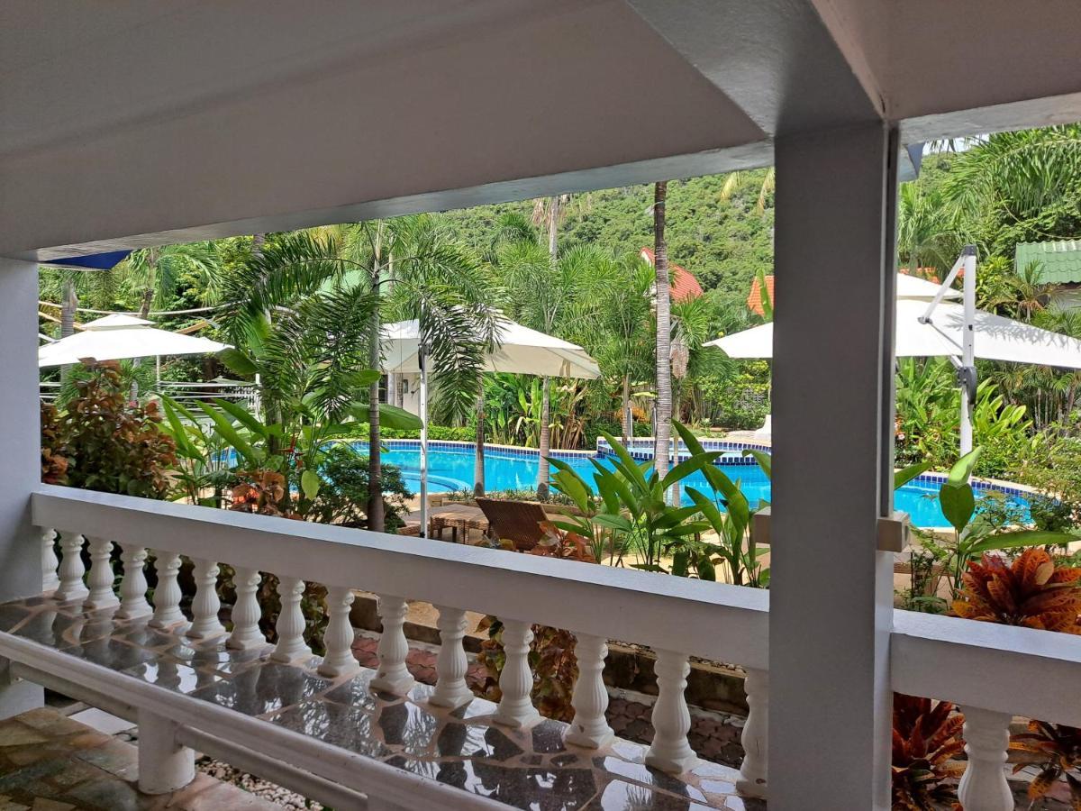 The Beach Boutique Resort Ban Pak Nam Pran Luaran gambar