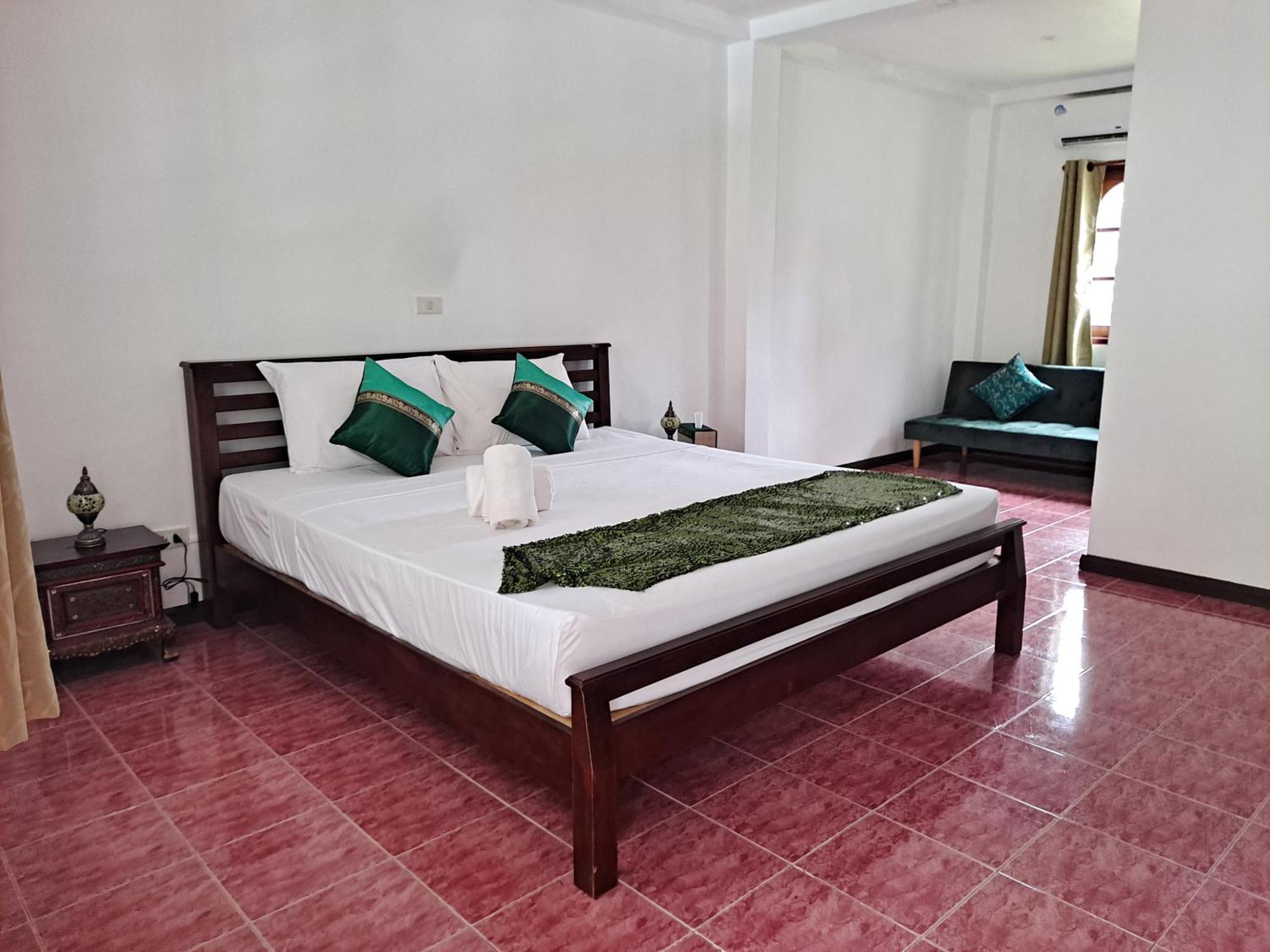 The Beach Boutique Resort Ban Pak Nam Pran Luaran gambar